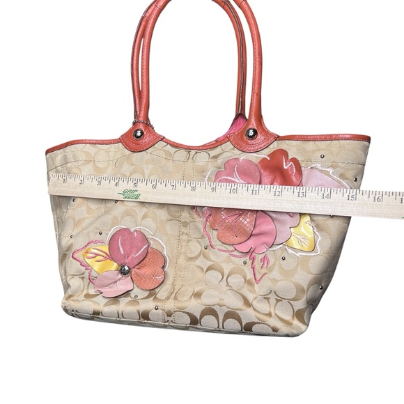 Coach Bleecker Tan beige C Signature Jacquard w/Pink Floral Handbag Tote Bag - Picture 9 of 13